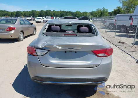 2015 Chrysler 200 Limited z USA, uszkodzony, nr VIN 1C3CCCAB9FN532823